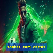 sonhar com cartas de baralho no chao